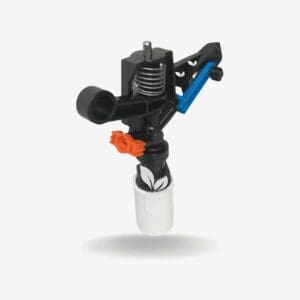 El aspersor plástico con cortachorro de 1/2” y dos salidas es una solución eficiente para sistemas de riego en huertas, cultivos y jardines.