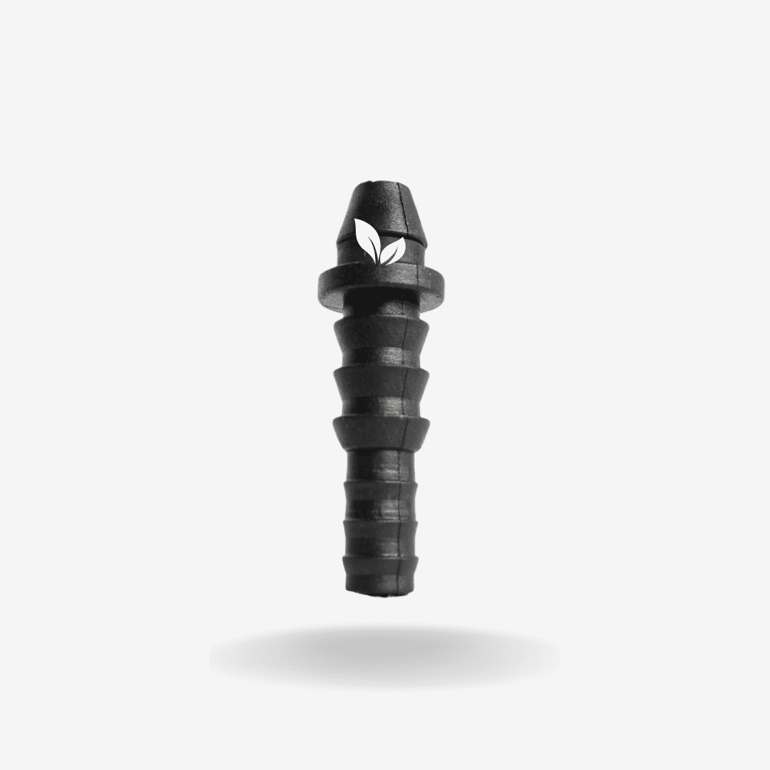 Conector para Silleta de 12 mm es un accesorio indispensable en sistemas de riego por goteo o microaspersión, diseñado para realizar derivaciones seguras y precisas desde mangueras de polietileno de 12 mm.